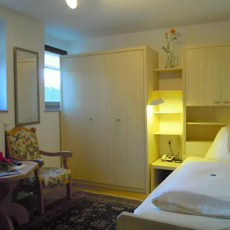 Hotel Garni Alpenland-2